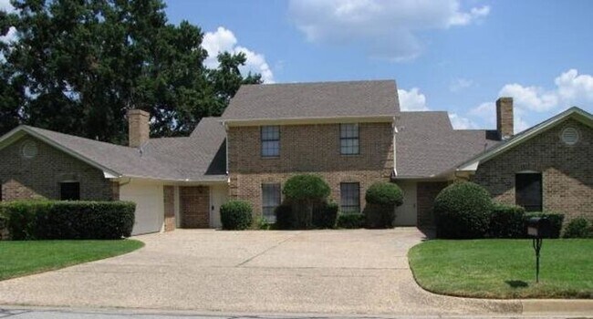 Building Photo - 5502 Indian Springs Dr
