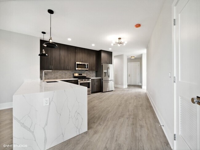 Foto del edificio - 3837 N Clark St