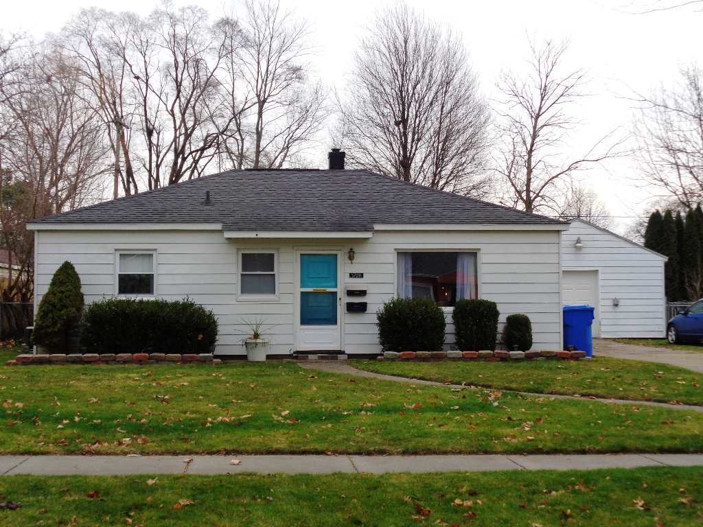 3708 Robinhood Terrace, Midland, MI 48642 House Rental in Midland, MI