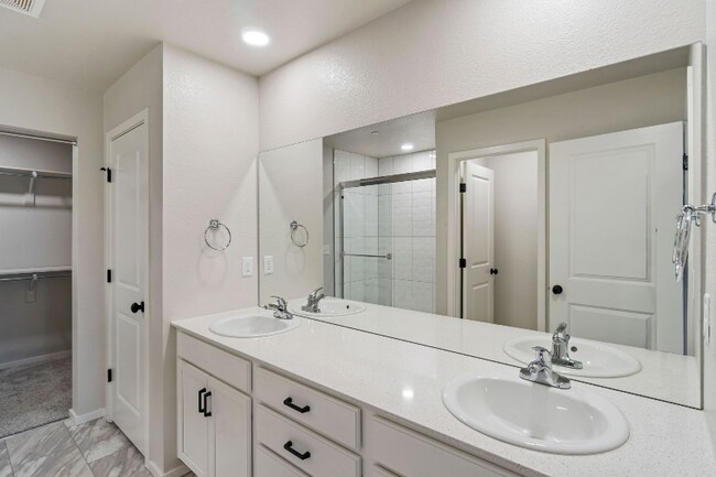 Foto del edificio - 2720 Barnstormer St