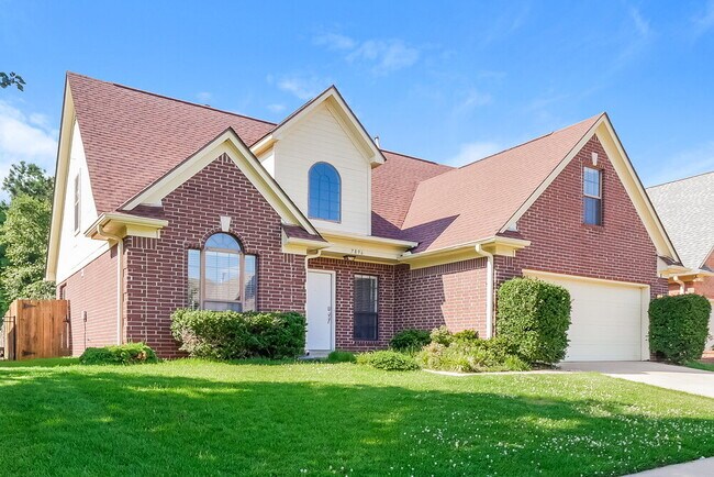 Building Photo - 7896 Jills Creek Dr