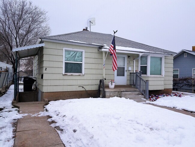 Foto del edificio - 218 S Lakeview Dr