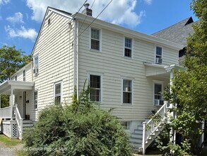 Building Photo - 519 Prospect St