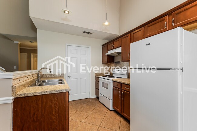 Building Photo - 10 Brandy Ct