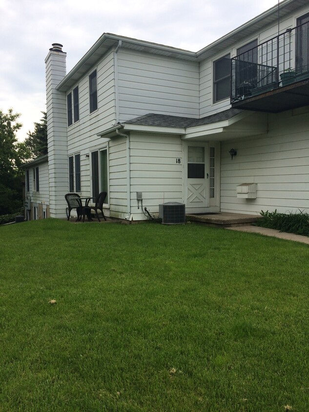 Building Photo - 18 Mesa Verde Ct