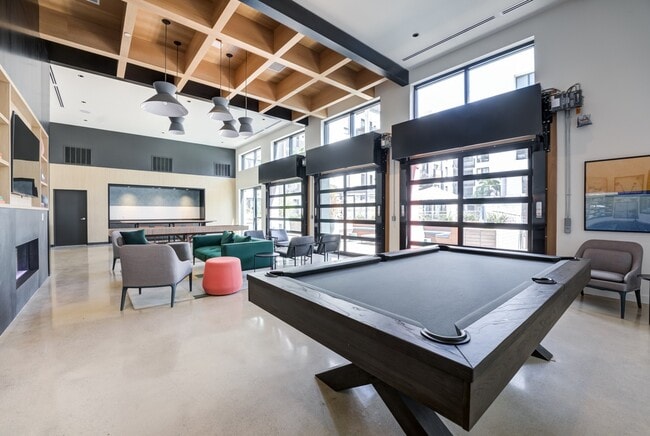 Foto del edificio - Union Grantville - Lease by the Bed