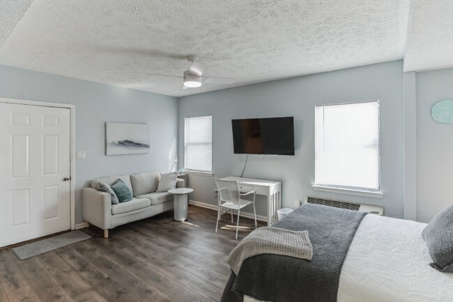 Foto del edificio - 216 Rose Ln