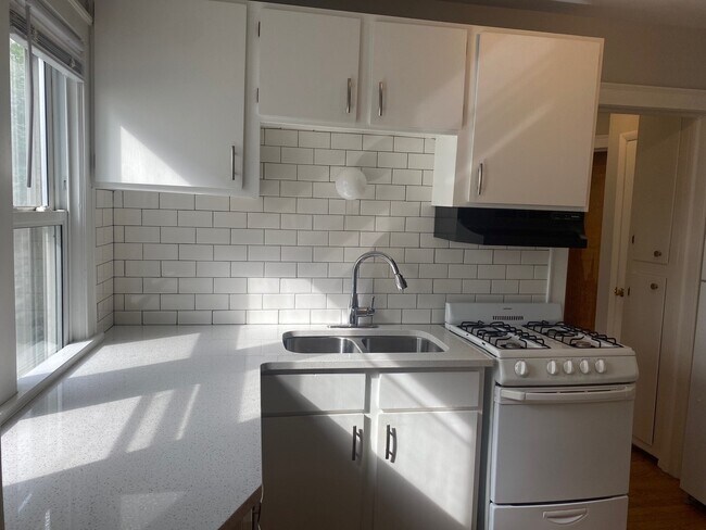 Foto del edificio - 3214 19th Ave S