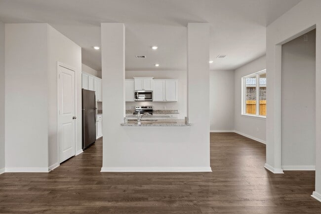 Building Photo - 10811 Bright Beacon Dr