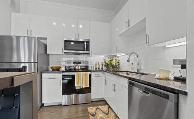 Building Photo - 3 bedroom in Farmers Branch TX 75234