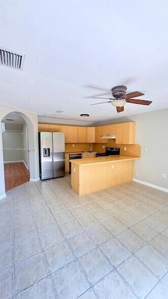 Building Photo - 16042 SW 86th Ln
