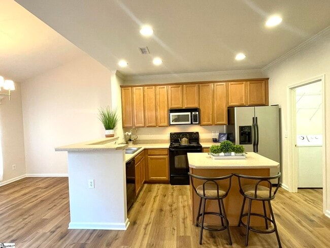 Foto del edificio - 361 Moonstone Dr