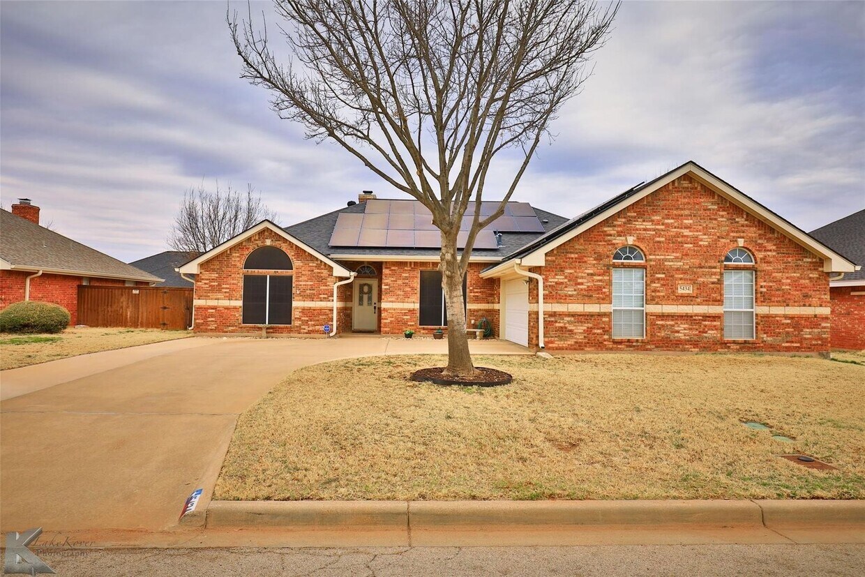 Foto principal - 5434 Willow View Rd
