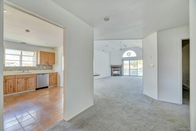 Building Photo - 367 Seabreeze Ct