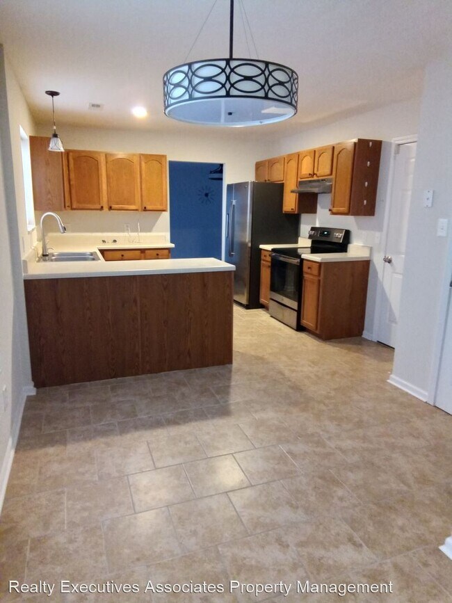 Foto del edificio - 4 br, 3 bath House - 4457 Oakbank Lane
