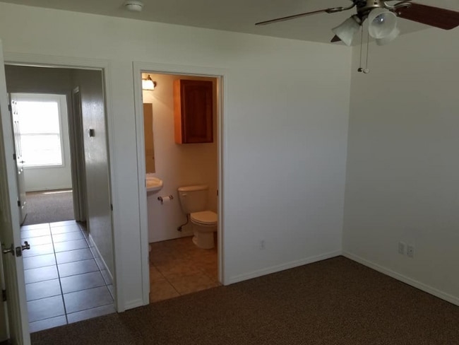 Building Photo - 63081 E 285 Ct