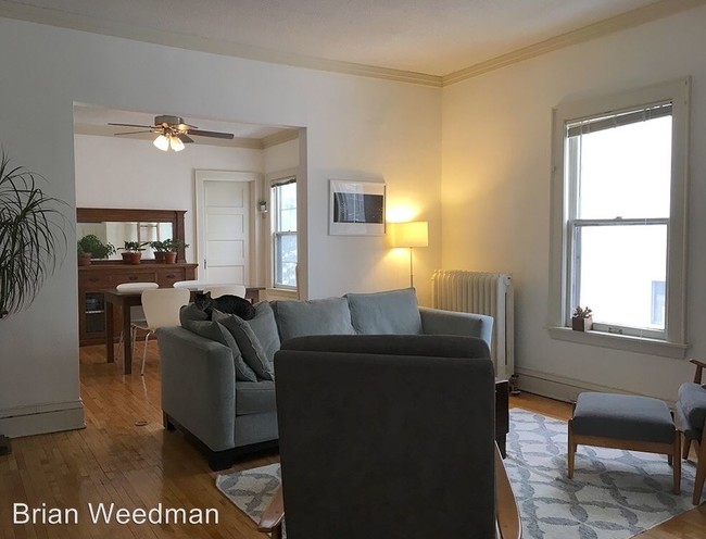 Building Photo - 2630 W 44th St