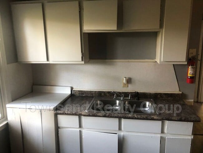 Building Photo - 2118 Lincoln Heights Ct