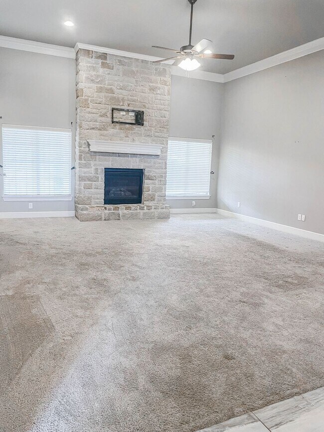 Foto del edificio - 4 Bed 2 Bath - Cooper ISD