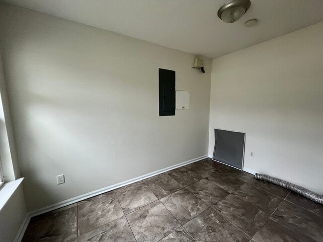 Building Photo - 74 Front Run Pl