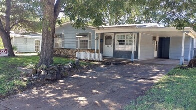 Building Photo - 1123 Mitchell Rd