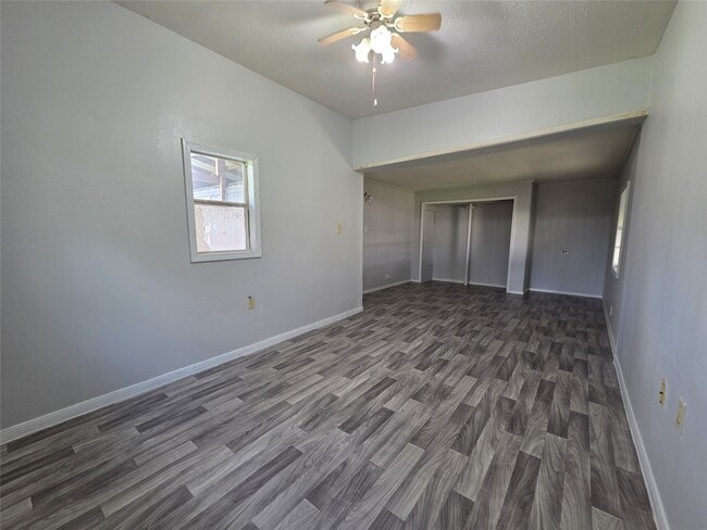 Building Photo - 23675 E Heritage Oaks Dr
