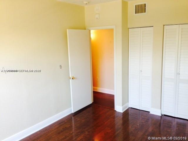 Foto del edificio - 605 Euclid Ave