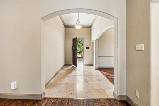 Foto del edificio - 2647 Waterstone Ln