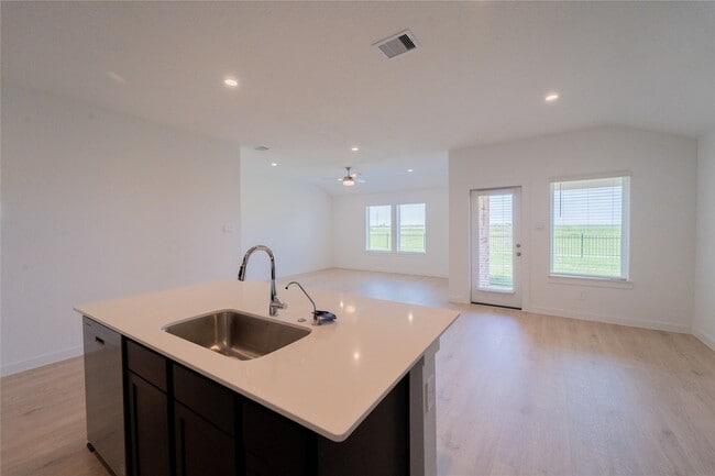 Foto del edificio - 3827 Pierce Pl Ln