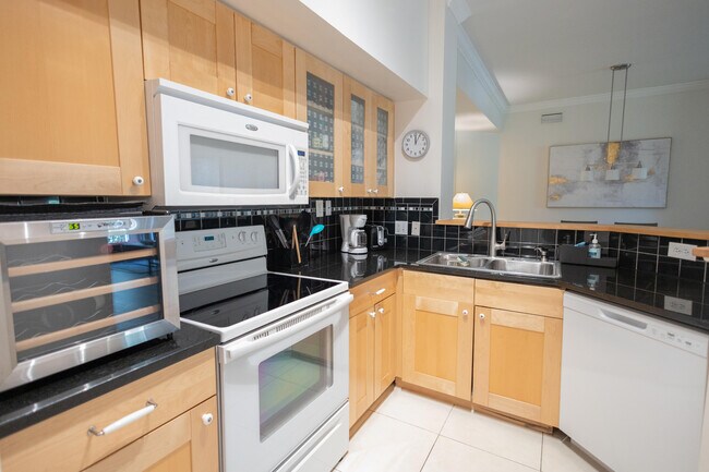 Foto del edificio - 11790 St Andrews Place