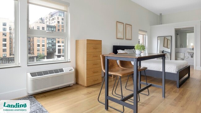 Building Photo - 135 Adams St