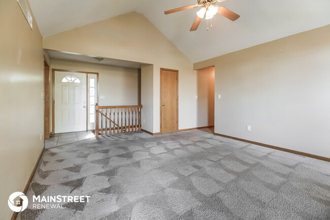 Building Photo - 3909 Hidden Pointe Dr