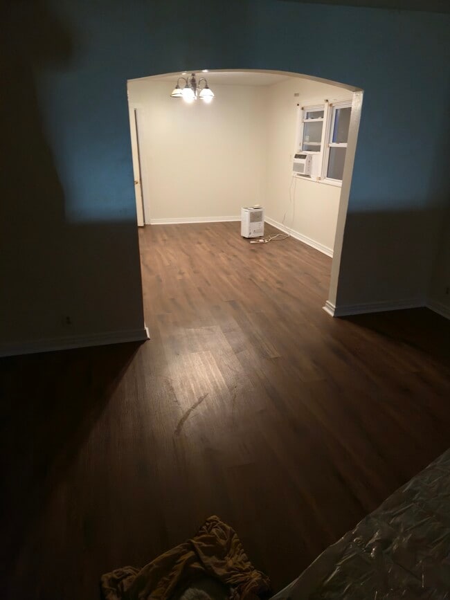 Foto del edificio - 306-311 11th Ave NW