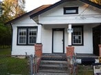 Primary Photo - 2616 Berry St