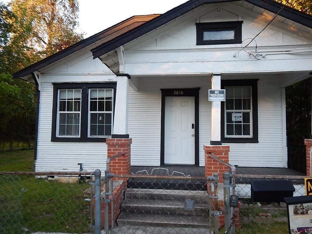 Foto principal - 2616 Berry St