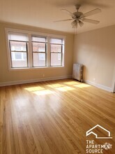 Building Photo - 2342 W Touhy Ave
