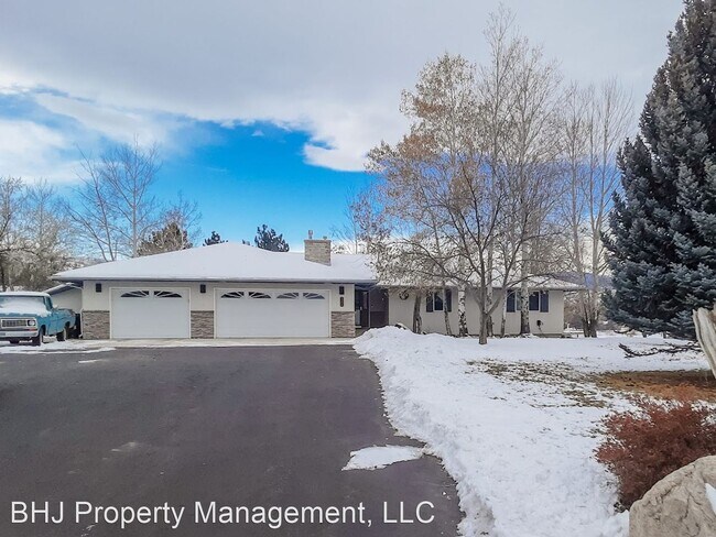 Building Photo - 4 br, 3 bath House - 12 Oldsquaw Rd