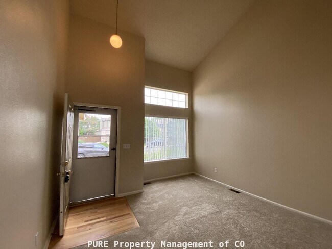 Building Photo - 2215 Gold Dust Ln