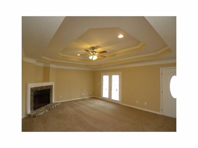Building Photo - 735 Ridge Rd