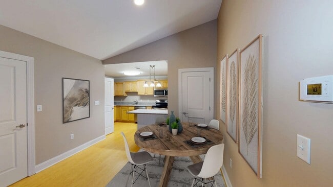 Building Photo - The Glen at Sugar Hill