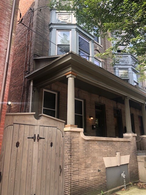 FRONT UNIT - 416 W Orange St