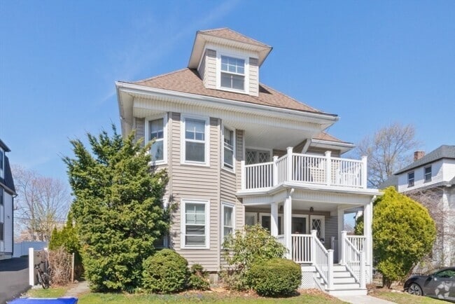 Building Photo - 21 Bentley St