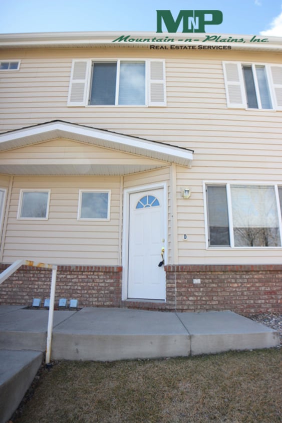 Foto principal - 3380 Saratoga St