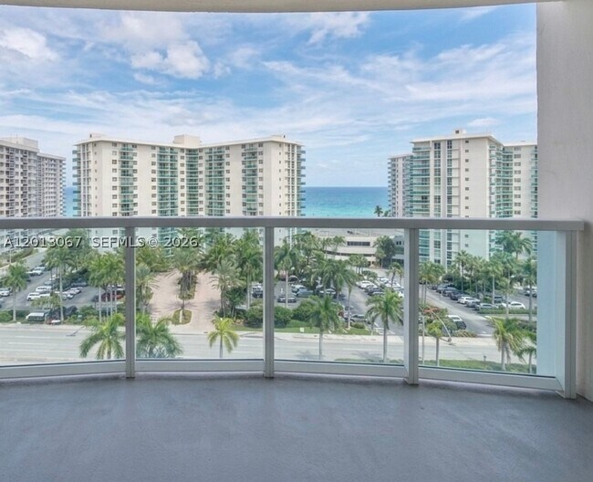 Foto del edificio - 3800 S Ocean Dr