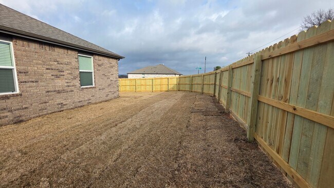 Building Photo - BRAND NEW CONSTRUCTION (4BR/2BA) - Now Leasing for Immediate Move-in