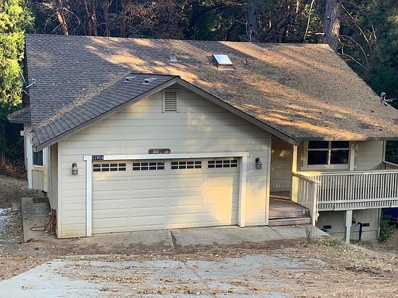 Building Photo - 17904 Ruggles Ct