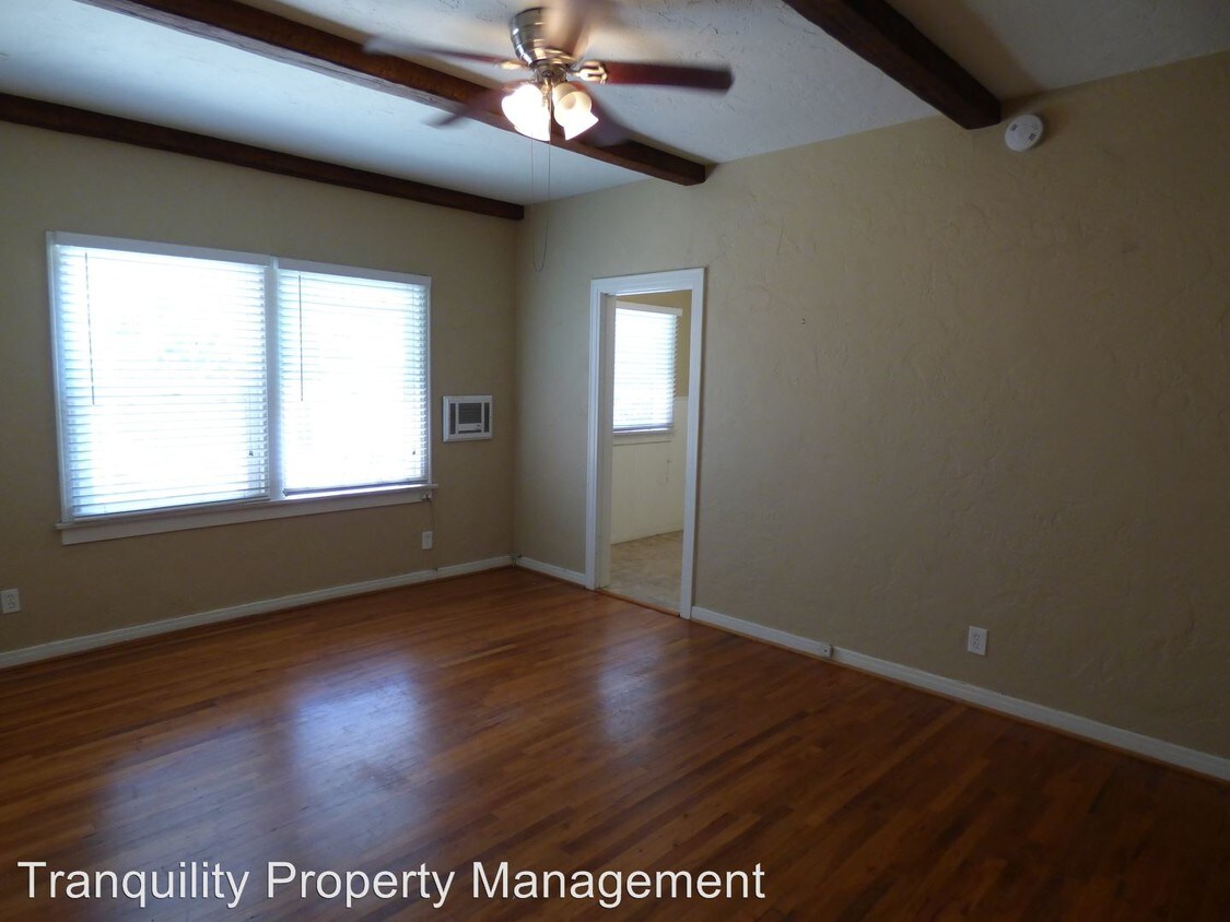 Foto principal - 3824 4th Ave
