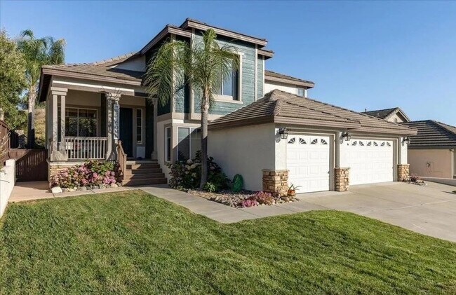 Foto del edificio - Upgraded and Spacious San Marcos Home!