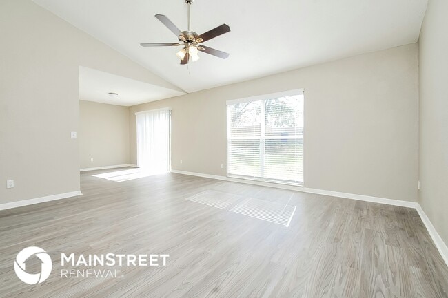 Building Photo - 1625 Crossridge Dr