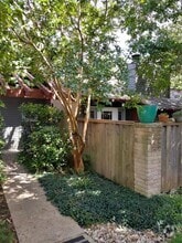 Building Photo - 3815 Menchaca Rd